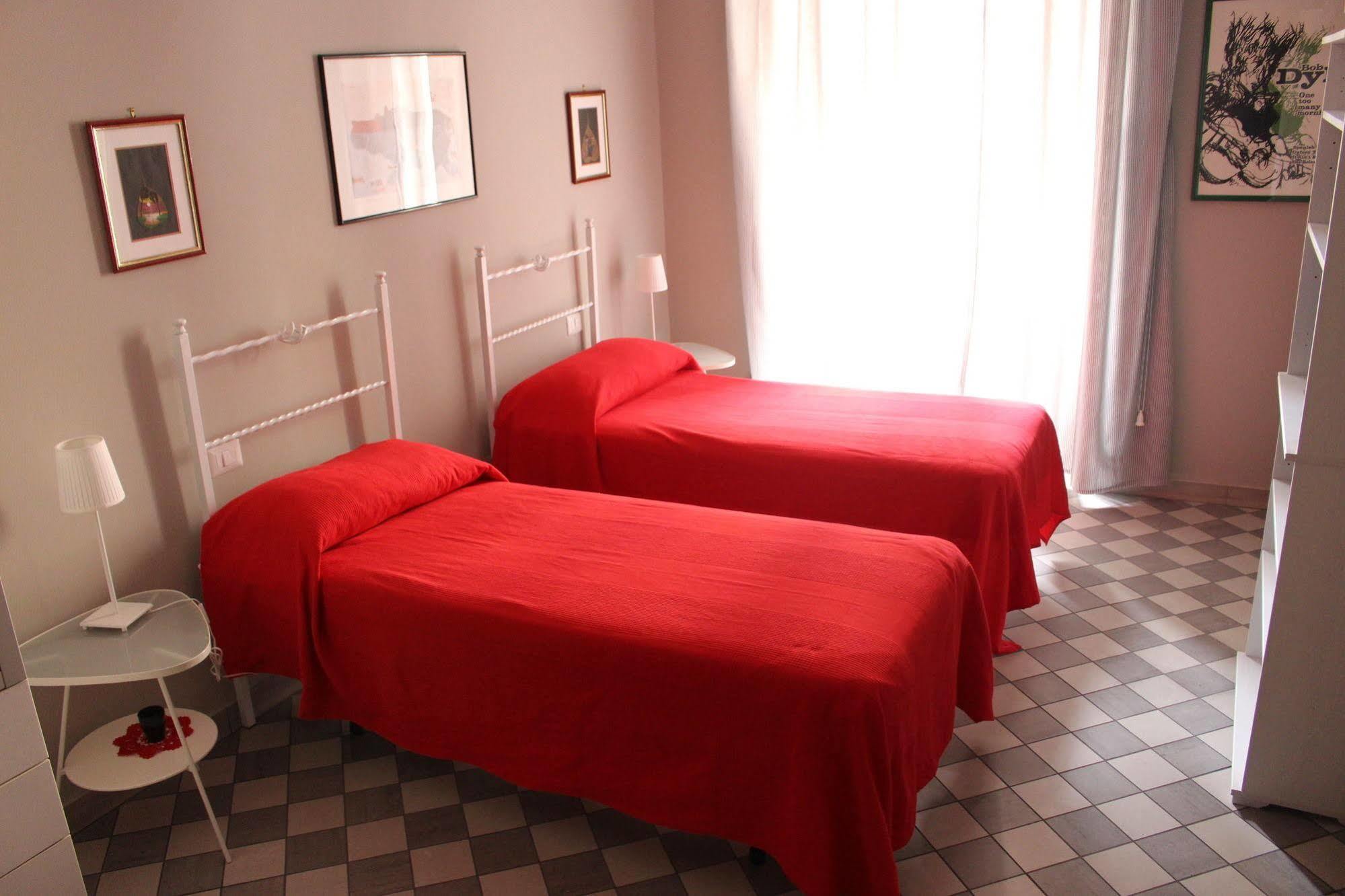 Le Stanze Di Pietro Bed & Breakfast Rome Exterior photo