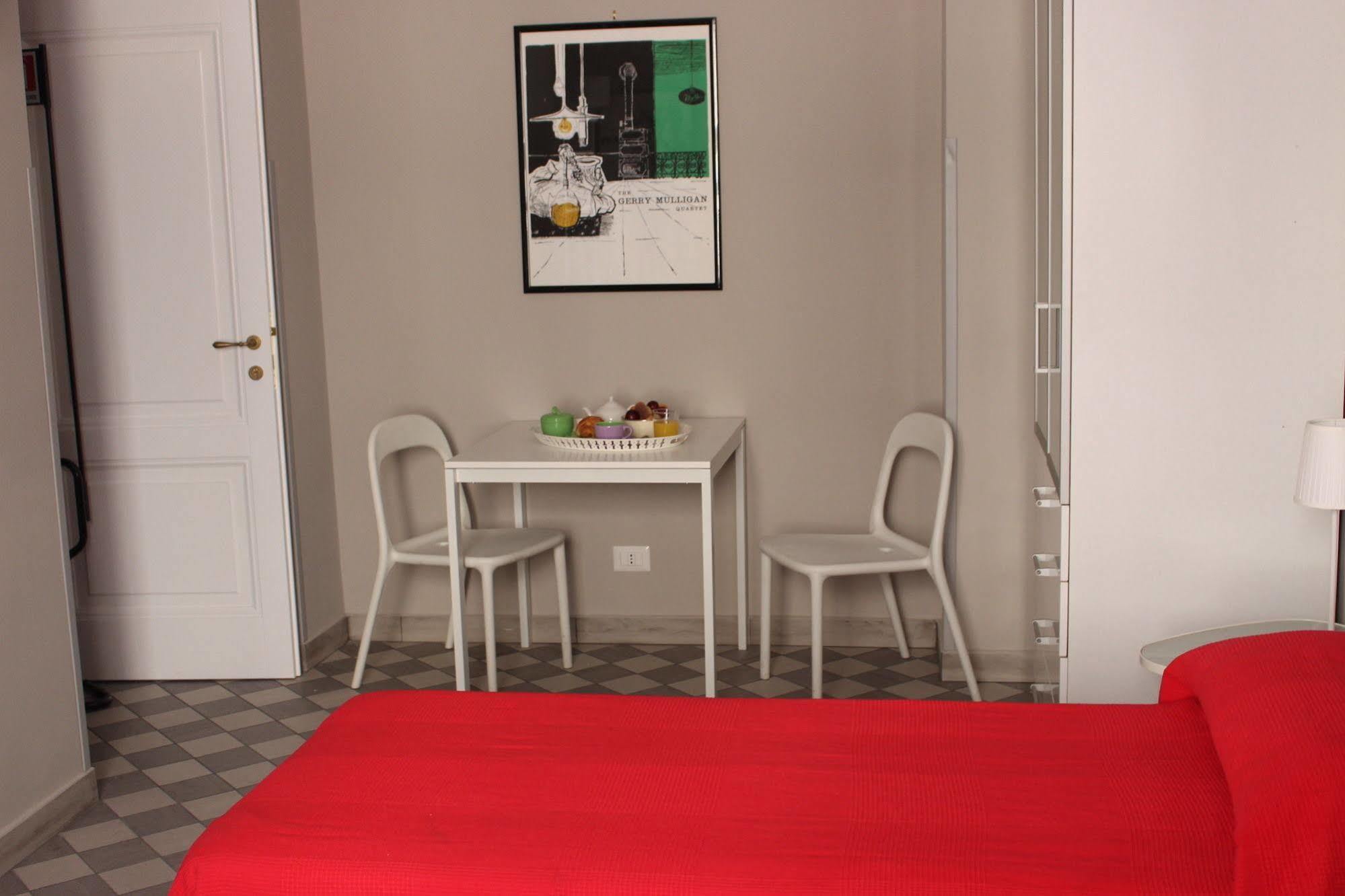 Le Stanze Di Pietro Bed & Breakfast Rome Exterior photo