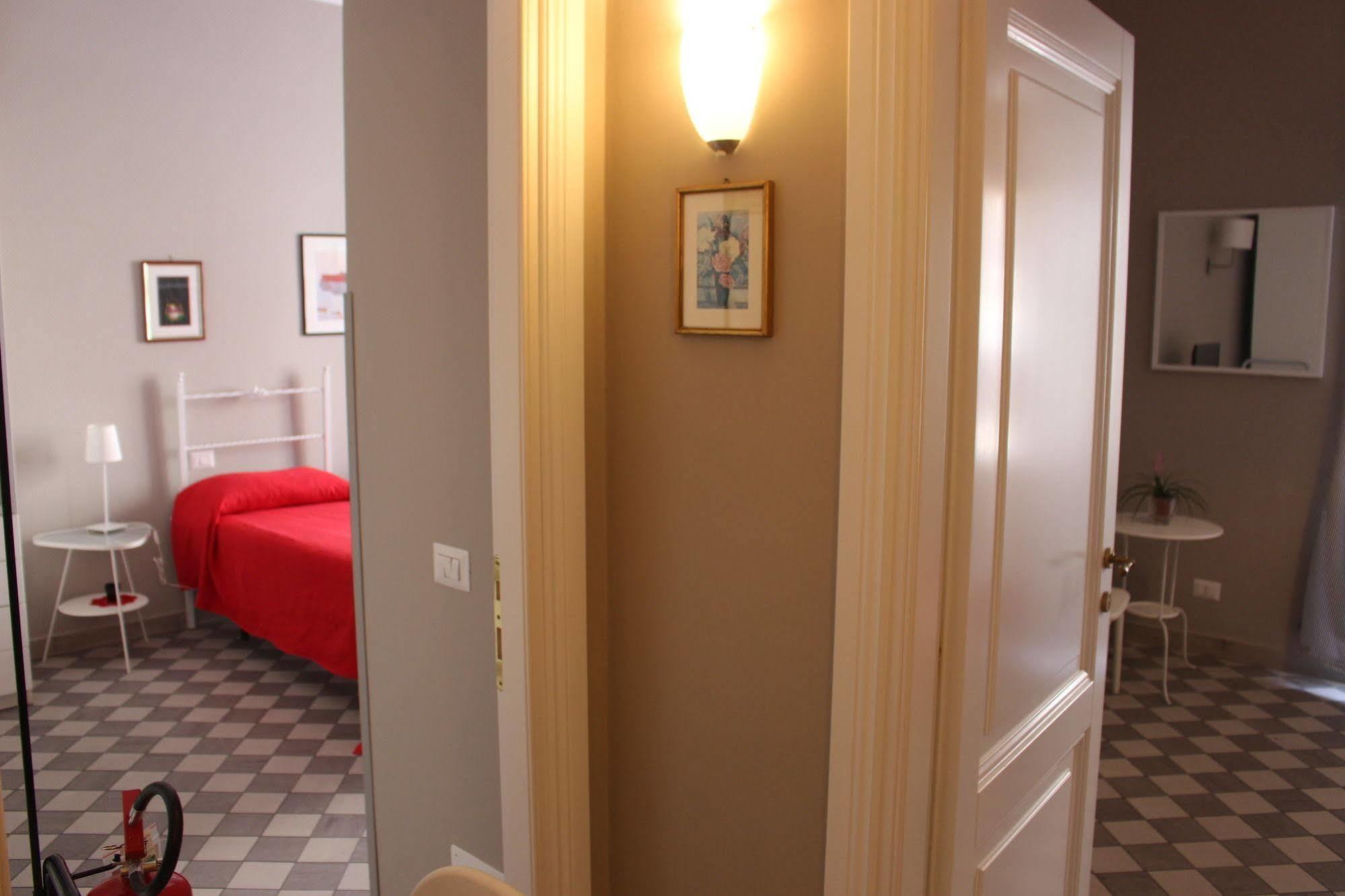 Le Stanze Di Pietro Bed & Breakfast Rome Exterior photo
