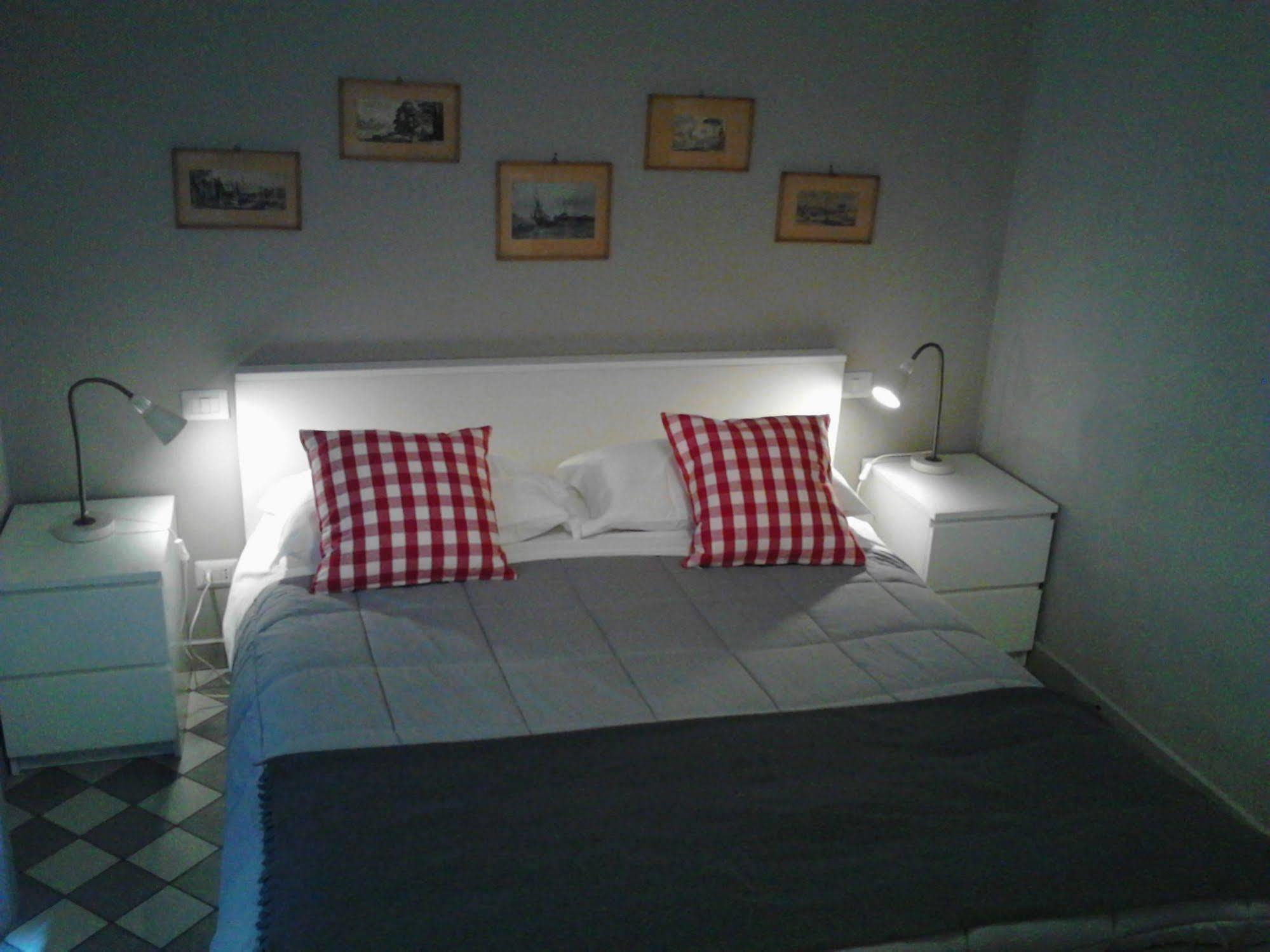 Le Stanze Di Pietro Bed & Breakfast Rome Exterior photo