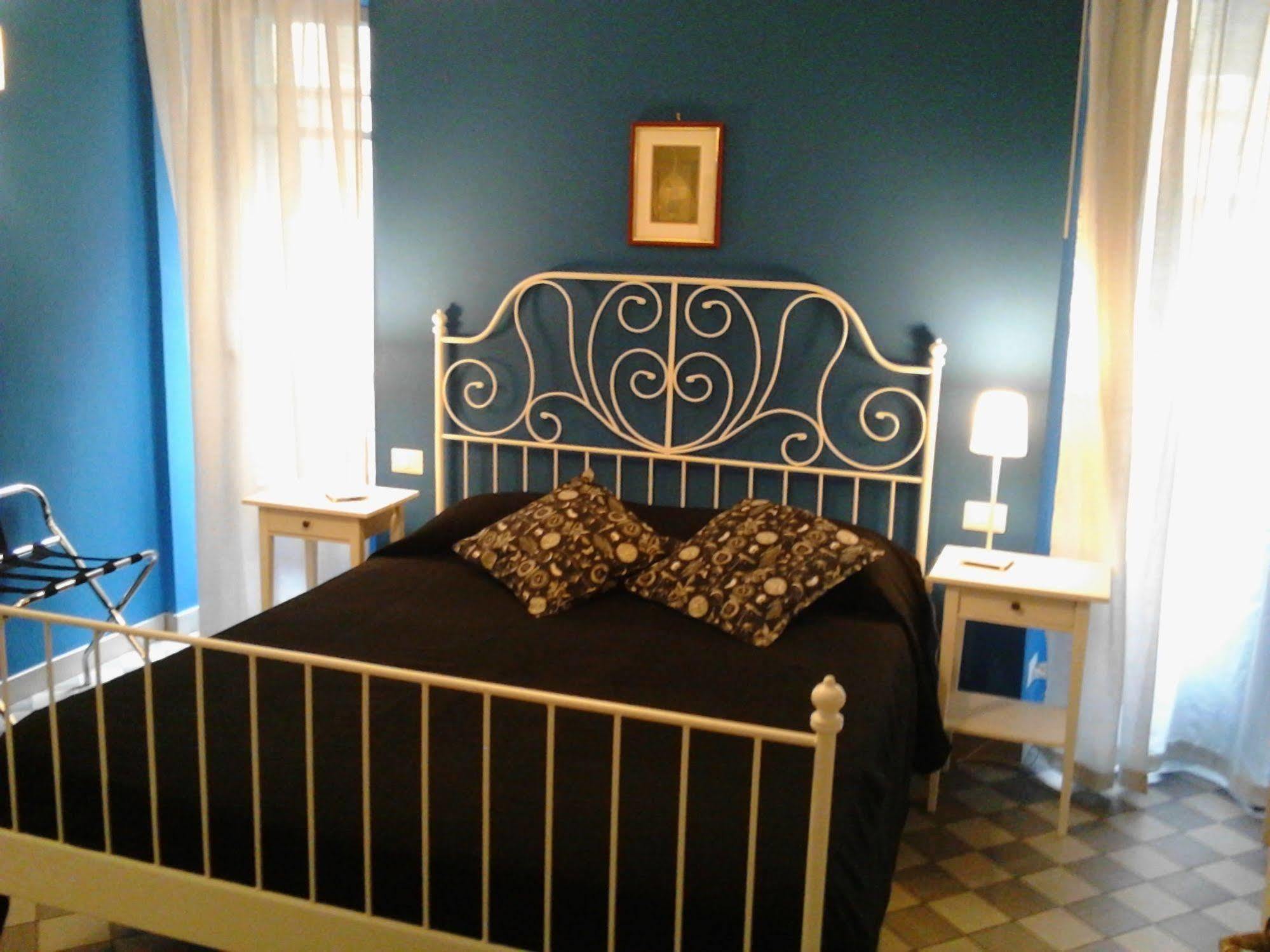 Le Stanze Di Pietro Bed & Breakfast Rome Exterior photo